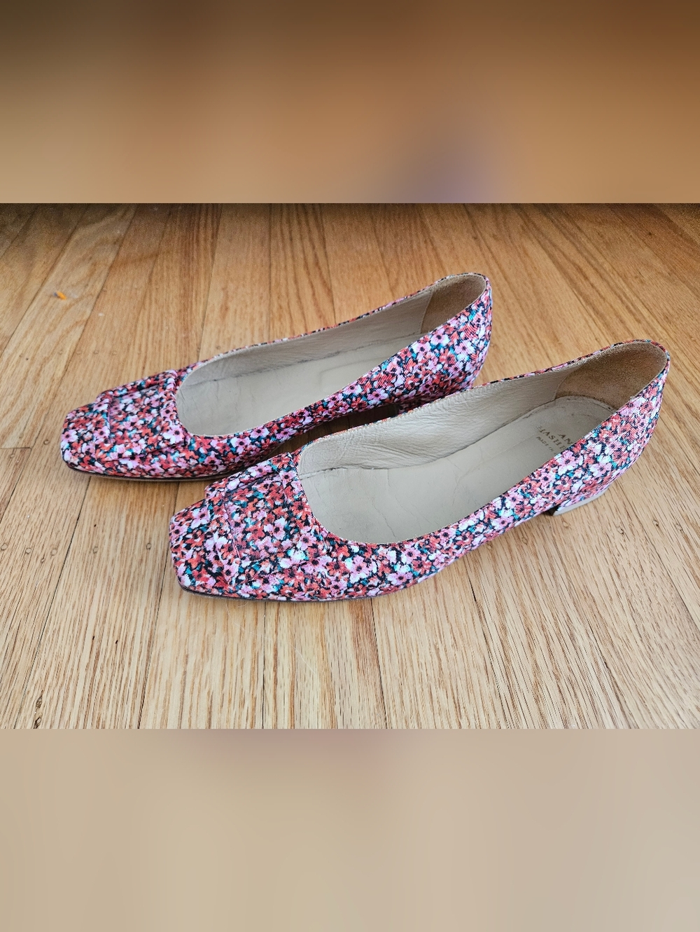 Ann Mashburn Pink Multi Floral Square-Toe Flats Size 38/8 - Picture 8 of 9